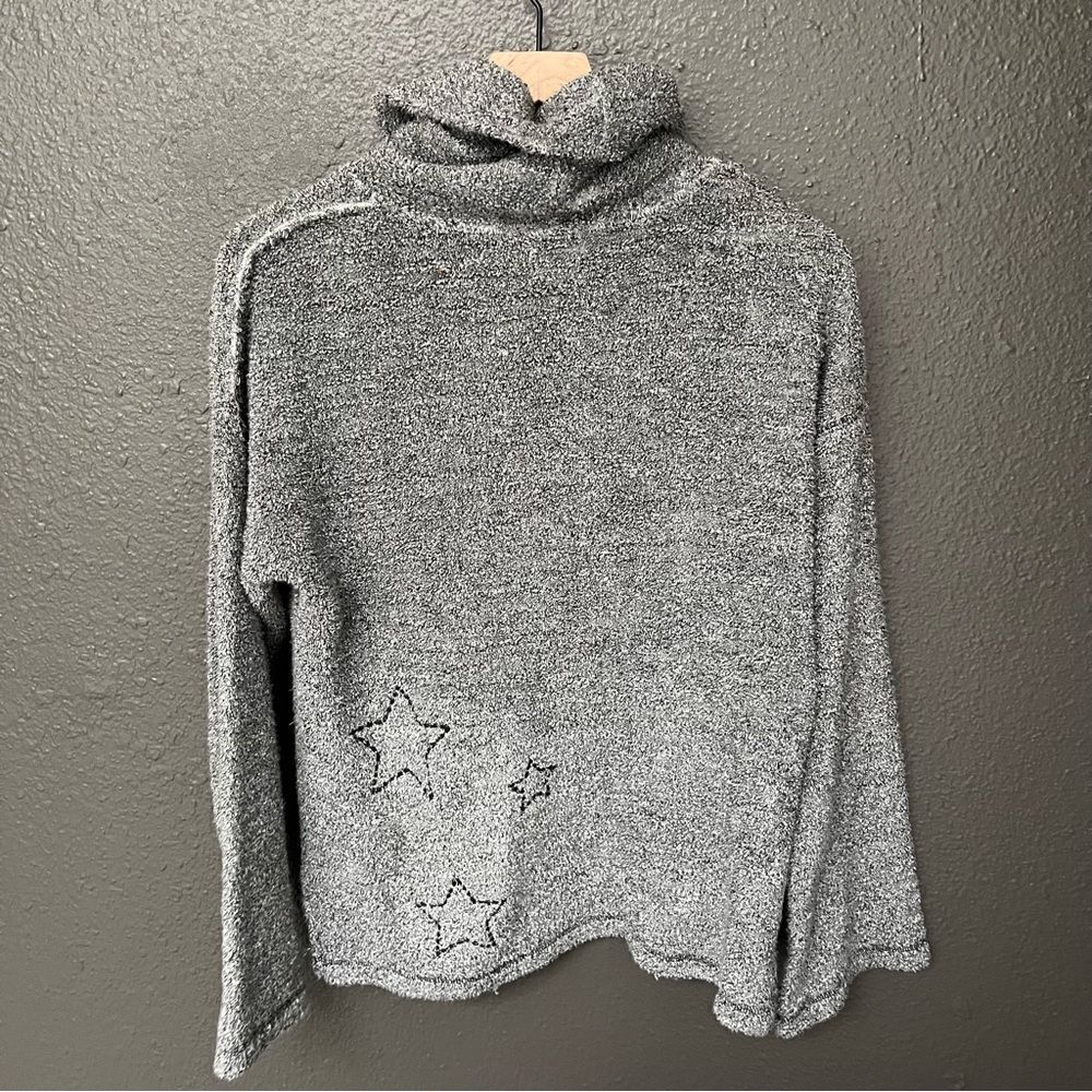 Sundry star cowl neck sweater NWT Size 1 or Small